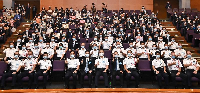 Forty citizens commended for helping police fight crime (with photos)