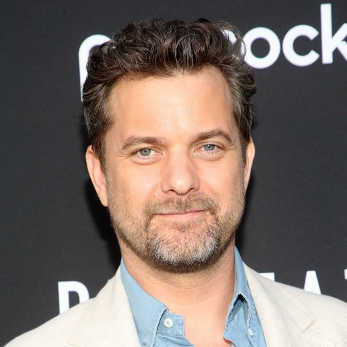 Joshua Jackson felt ‘like a fraud’ over growing fortune