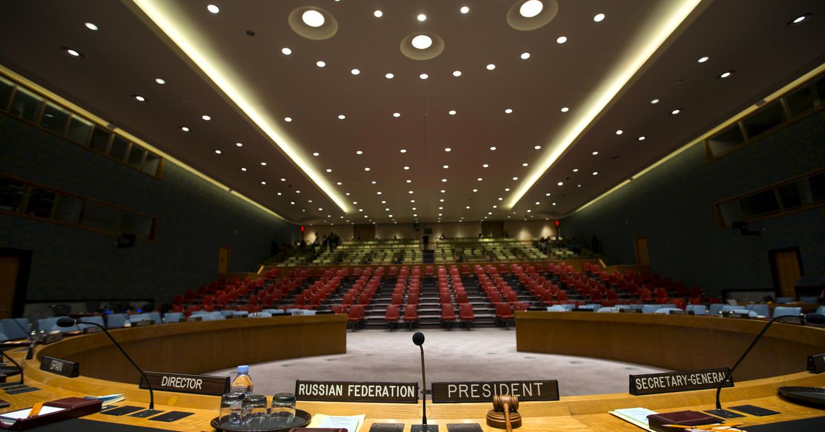 U.N. Security Council calls for talks to create new Afghan government