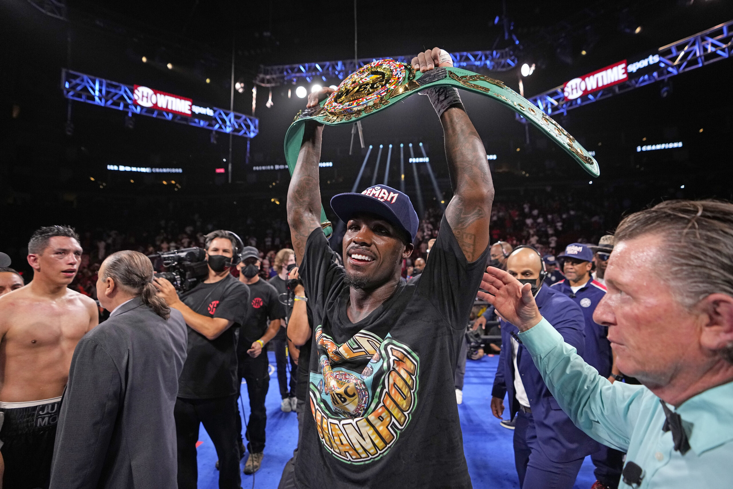 TMZ: Boxer Jermall Charlo Arrested; Allegedly Stole Money from Waitress amid Dispute