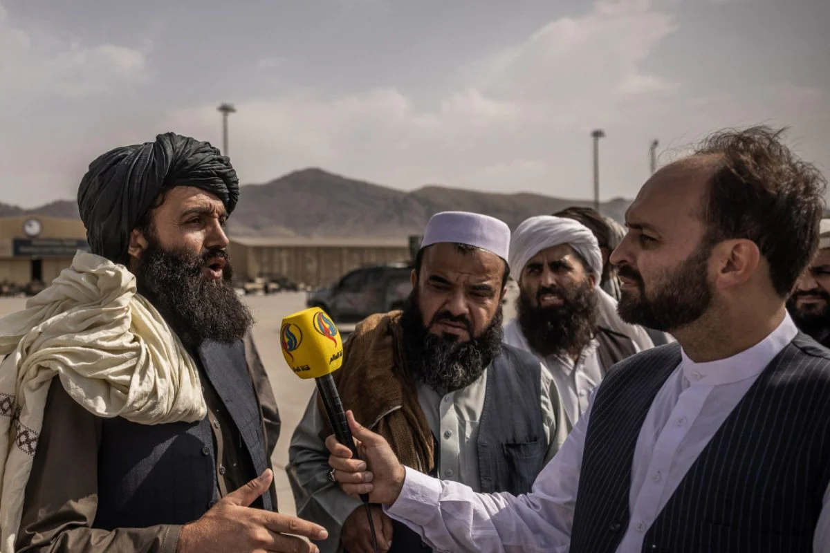 Western Union, MoneyGram Restart Money Transfers to Afghanistan