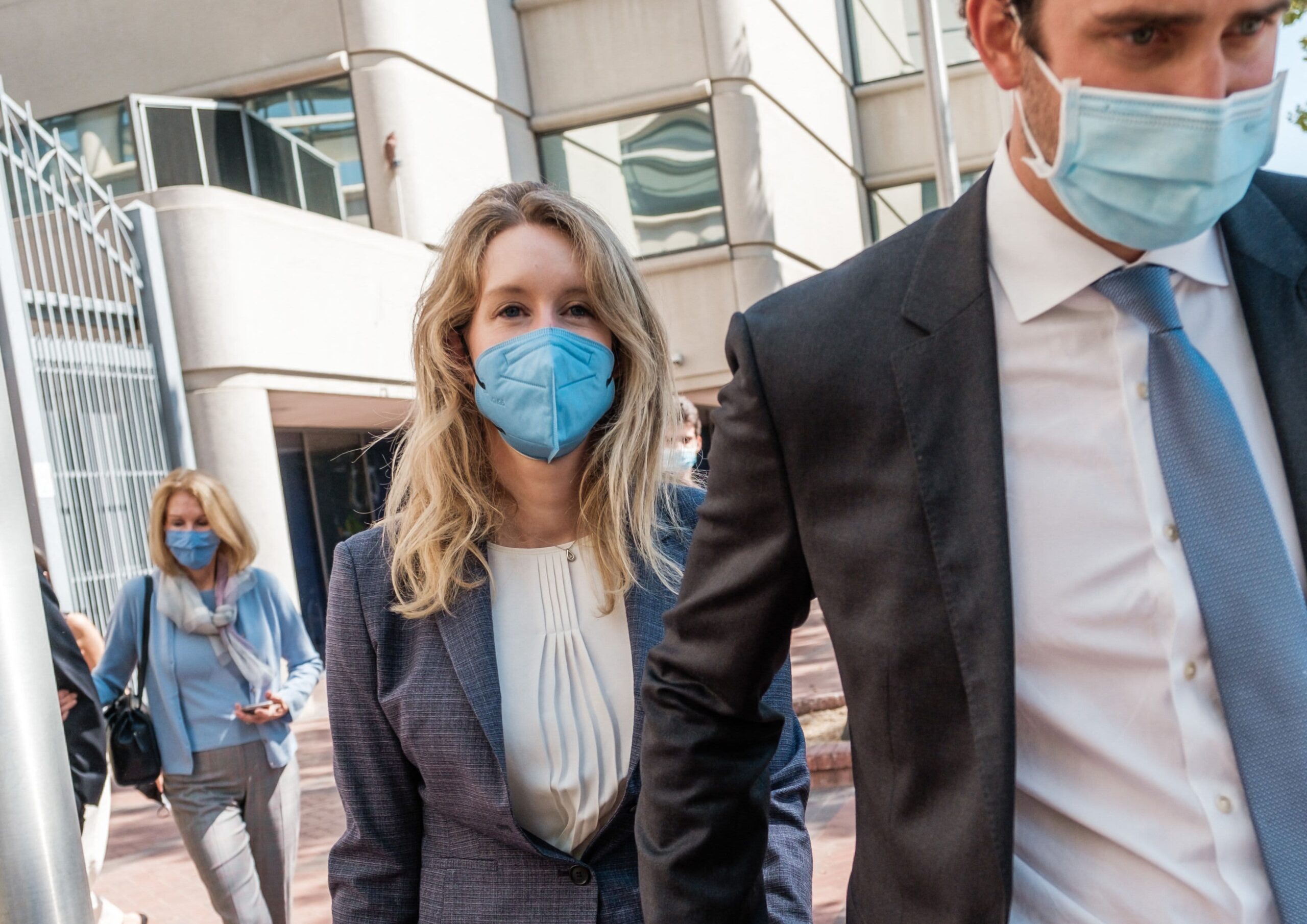 Prosecutors call Elizabeth Holmes a liar and a cheat as her fraud trial begins