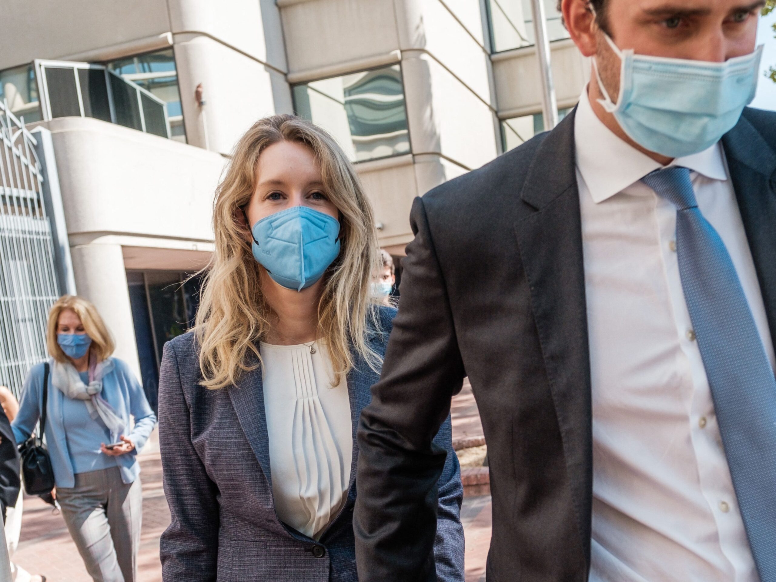 Here’s everything you missed in Week 2 of Elizabeth Holmes’ Theranos fraud trial