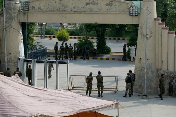 NZ abandons cricket tour of Pakistan over security concerns