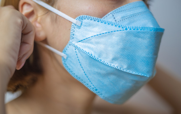 Irish university warns students that lecturers may call security if masks aren’t worn in class