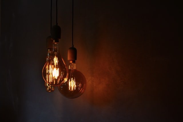 Rising energy prices: How to save money on your bills in Italy