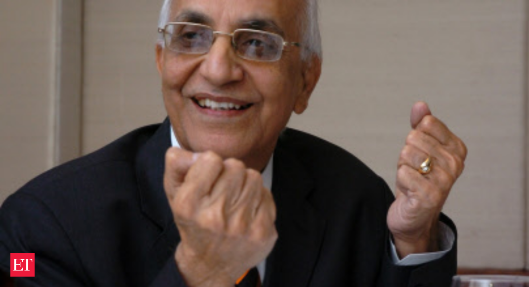 Unitech founder Ramesh Chandra, daughter-in-law held by ED in money-laundering case