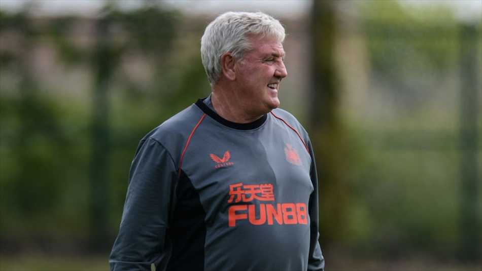 Steve Bruce refuses to leave Newcastle not because of money, instead feels players need him – Report