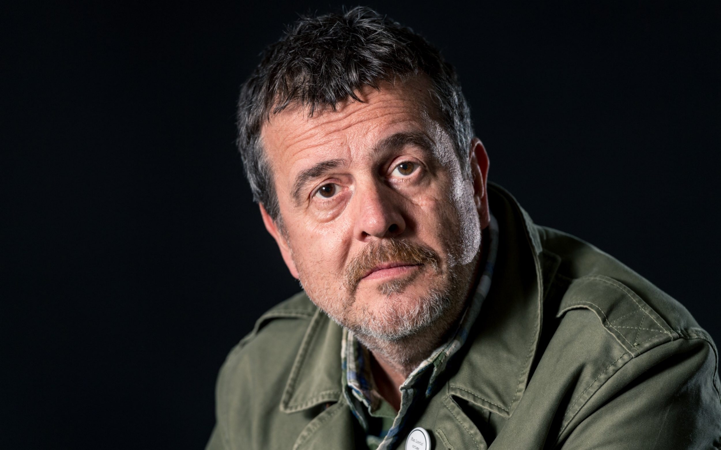 Novel idea: judge books on their first 20 pages, says leading crime writer