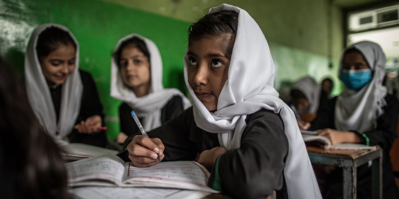 EU Pledges Money to Afghans in Need, but Donors Struggle to Deliver Help