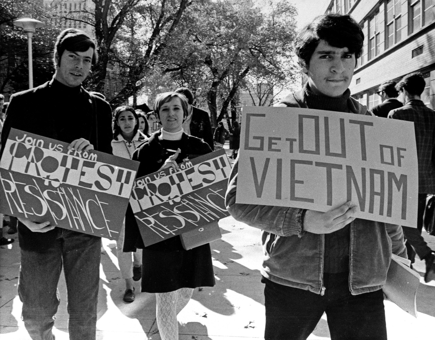 Op-Ed: OK, boomers, you have the time, money and skills to work for the common good