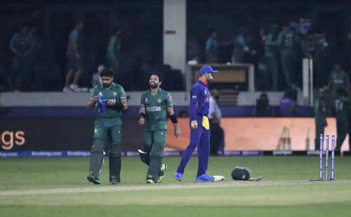 India vs Pakistan T20 World Cup: Pakistan thwart India with 10-wicket win; Rizwan 78*, Babar 68*, Shaheen…