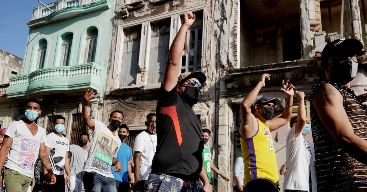 Cuba lawmakers approve greater rights for protesters accused of crimes