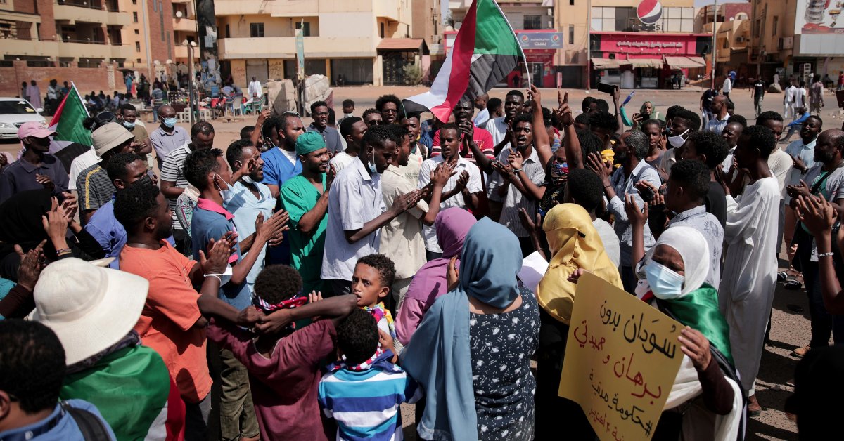 Sudan Security Forces Kill 2 Protesters, Doctors Say