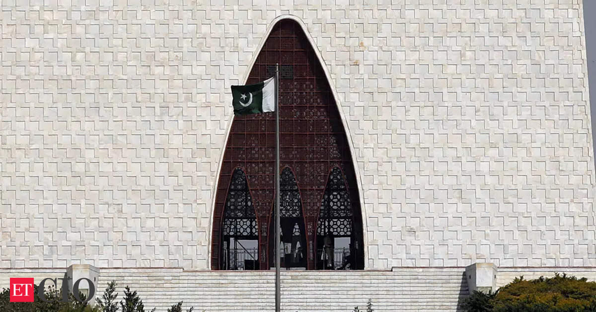 Pakistan bank comes under cyberattack