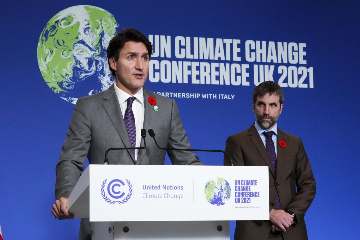 Ottawa pledges to end financing for foreign fossil-fuel projects in 2022