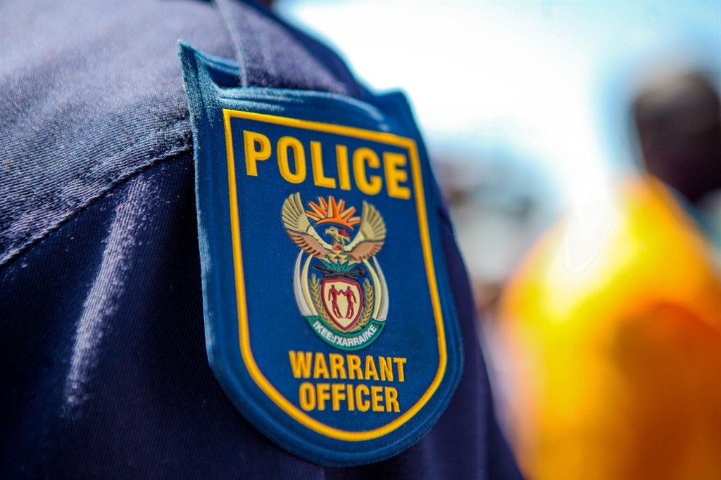 News24.com | Domestic worker arrested for fraud for allegedly taking photos of employer’s documents