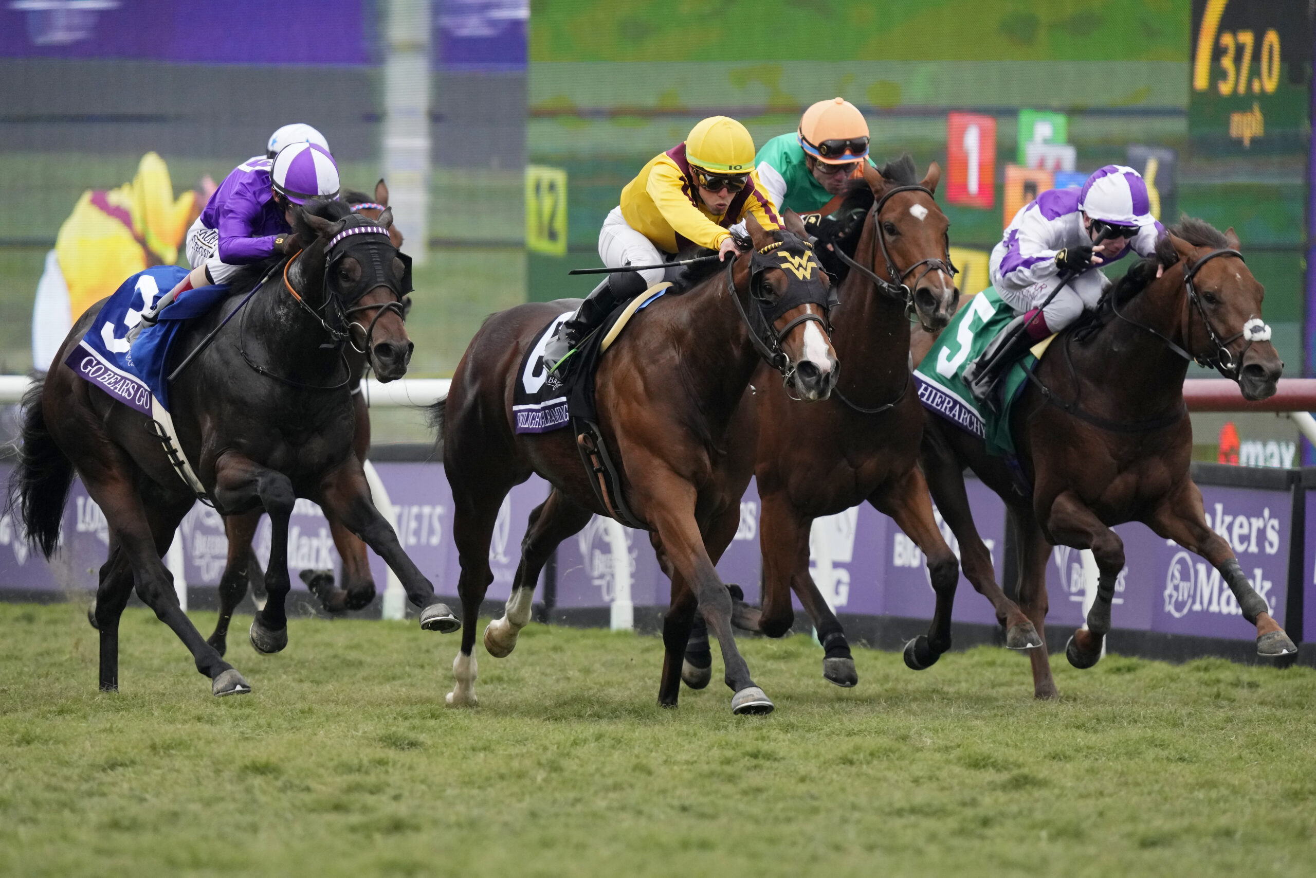 Breeders’ Cup 2021 Results: Tracking Winners, Prize Money Payouts on Friday