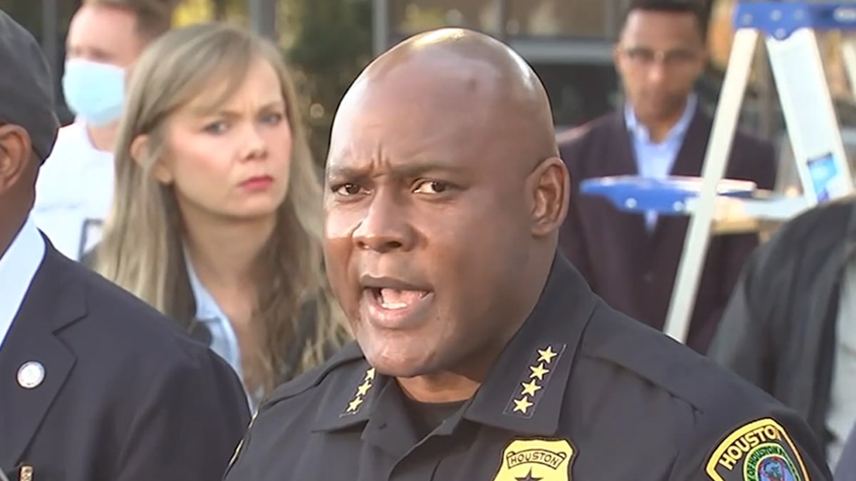 Astroworld Security Guard Pricked in Neck with Needle, Houston PD Says