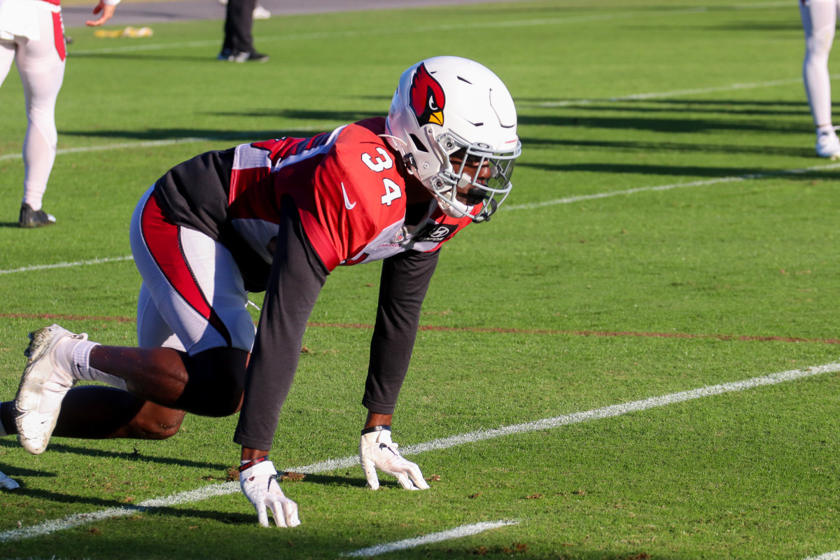 Cardinals’ Jalen Thompson Provides Security at Back End of Defense