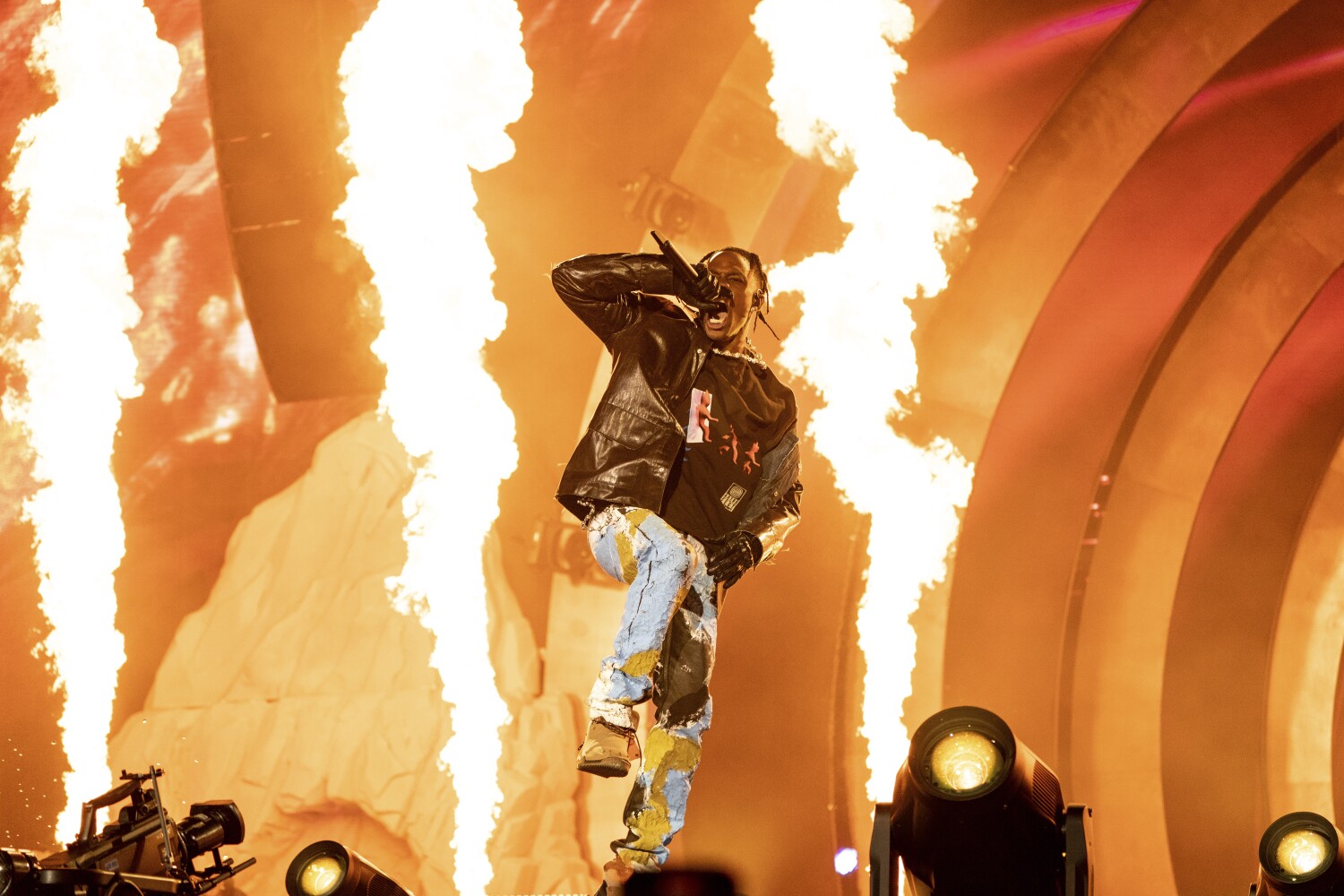 Astroworld organizers had extensive medical, security plans. Did they follow them?