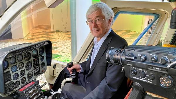 Dick Smith comes through on his promise to give away more money