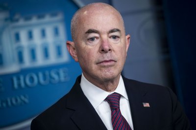 DHS: U.S. faces ‘heightened’ terrorism threat this holiday season