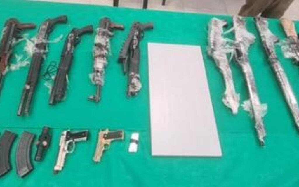 Israeli security forces thwart weapon-smuggling operation from Jordan