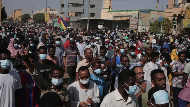 5 killed by Sudan security forces amid renewed protests, activists say