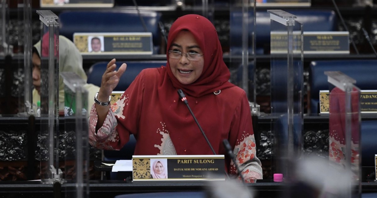 Financial aid programme for IPT students, assistance rate for disabled expected next year, says higher education minister