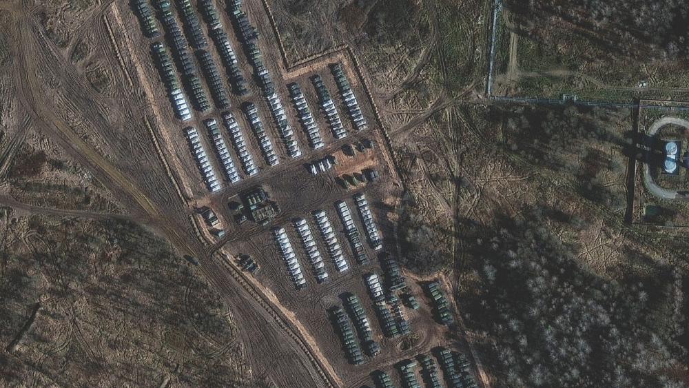 Russia moving forces to Crimea in Ukraine buildup, analysts say…