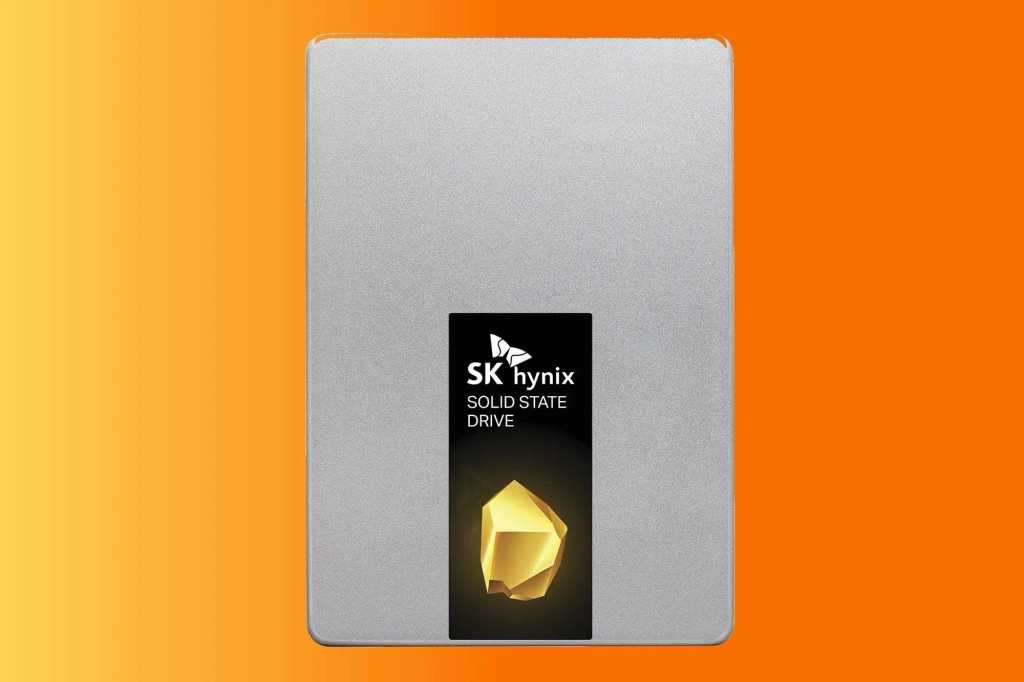 Cyber Monday stunner: Save a ludicrous 44% on our favorite 1TB SSD