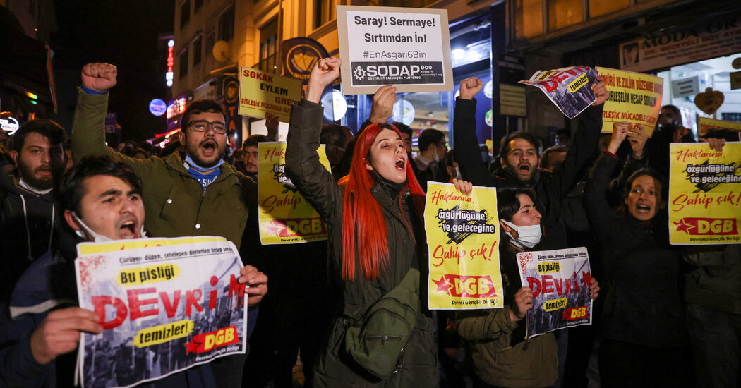 ‘Our Money Has No Value’: Frustration Rises in Turkey at Lira Crisis…