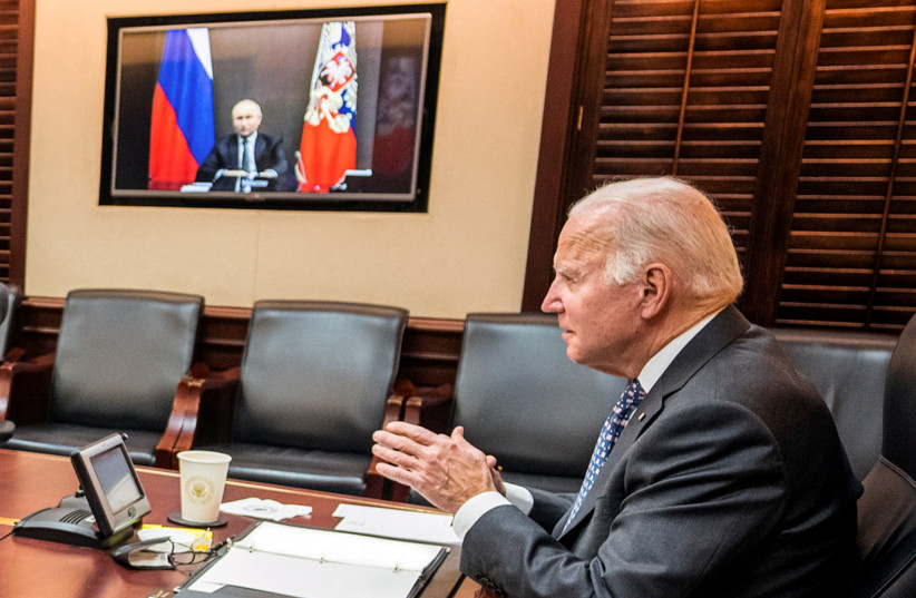 US, Russia set security talks for Jan 10 amid Ukraine tensions