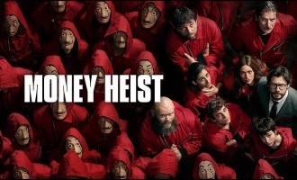 ‘Money Heist’ Celebrity before Ganesha Painting: Viral Photo!