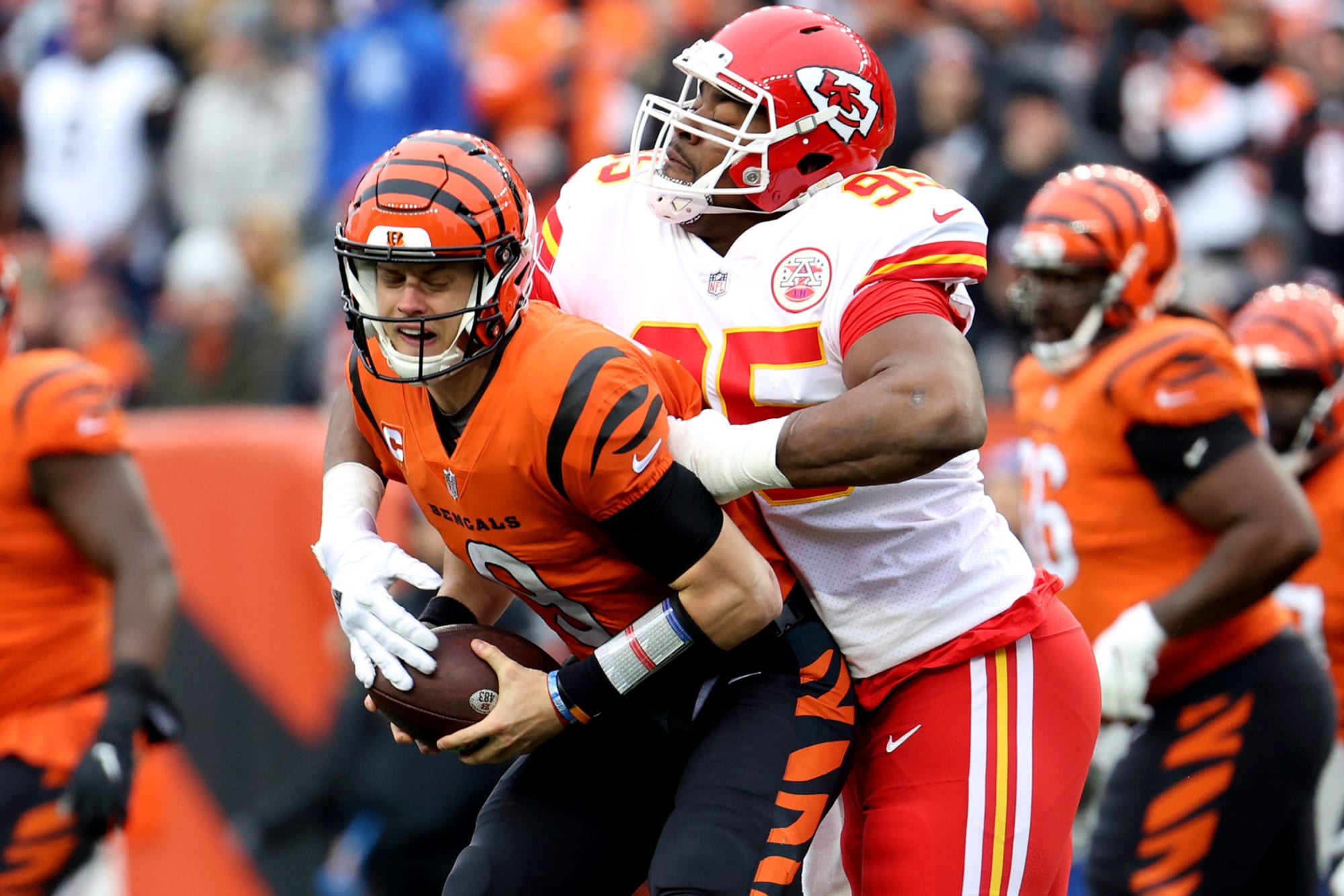 Chiefs: Chris Jones has Antonio Brown money on the line Sunday