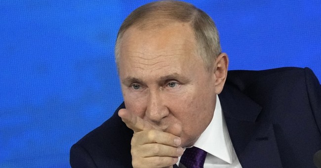 American Troops Possibly en Route to Europe to Defend Ukraine as DHS Warns of Possible Russian Cyberattacks