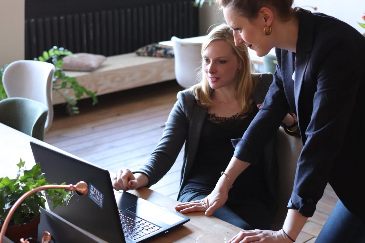 8 Ways to Cut Business Expenses and Save Money