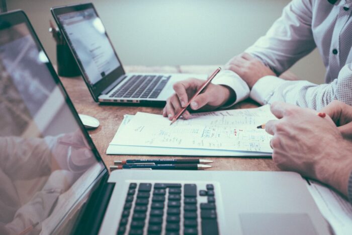 Why Are Financial Advisors Afraid of Cryptocurrencies?