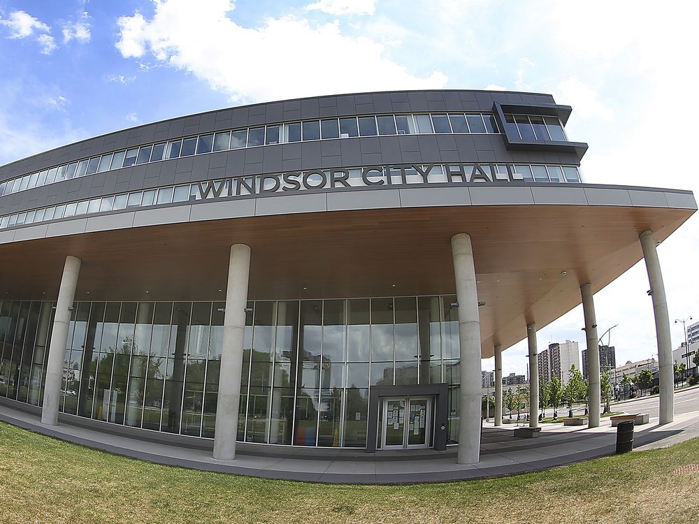 Fearful of another MFP-type financial scandal, councillors pump brakes on delegating authority