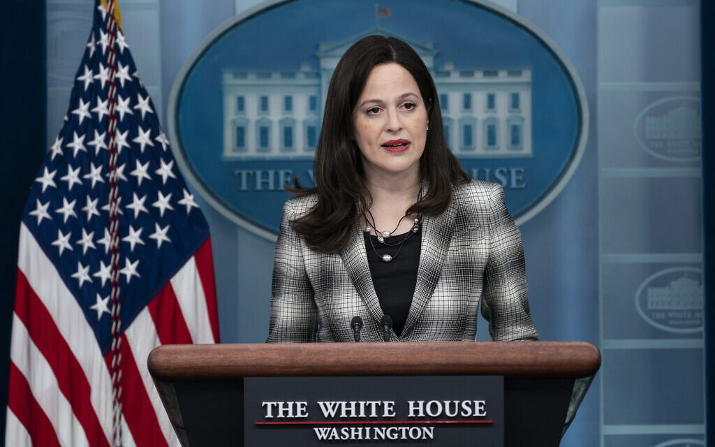 US, UK blame Russia for cyberattacks targeting Ukraine