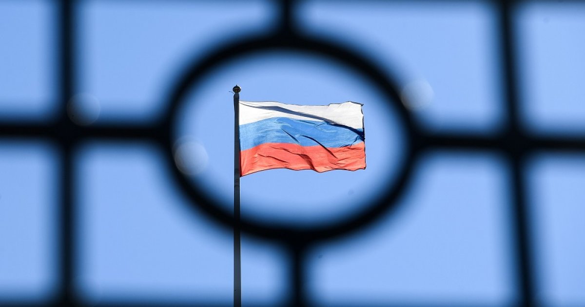 US sanctions cut Russia off from Western financing