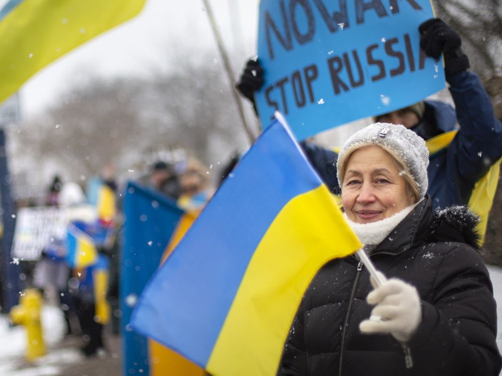 Windsorites hold rally, raise money in support of war-torn Ukraine