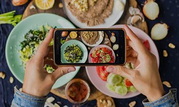 Saving Money and the Environment: A Look at Consumer-Driven Food & Beverage Trends