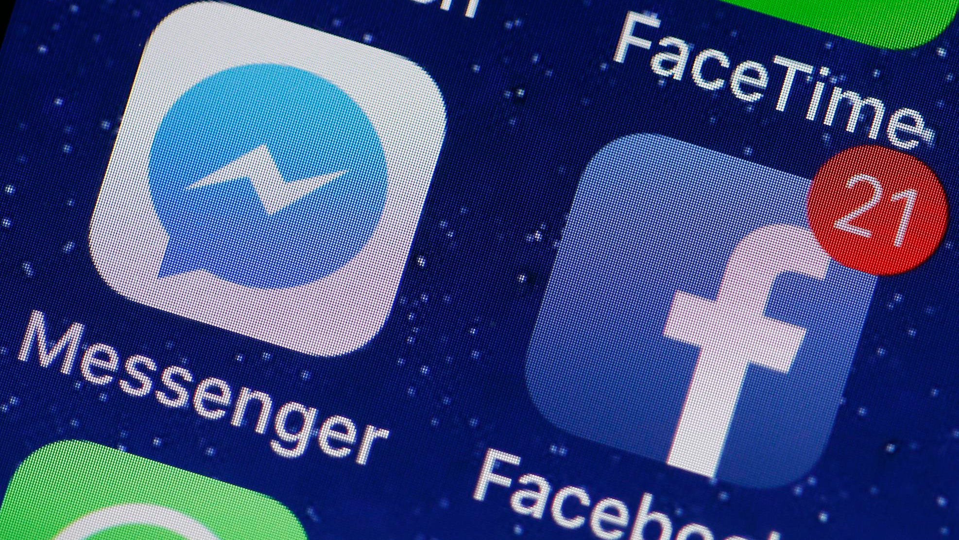 Facebook Takes Down Fake Accounts Targeting Ukraine, Warns Of Hacking Attempts Against Ukrainian Public Figures