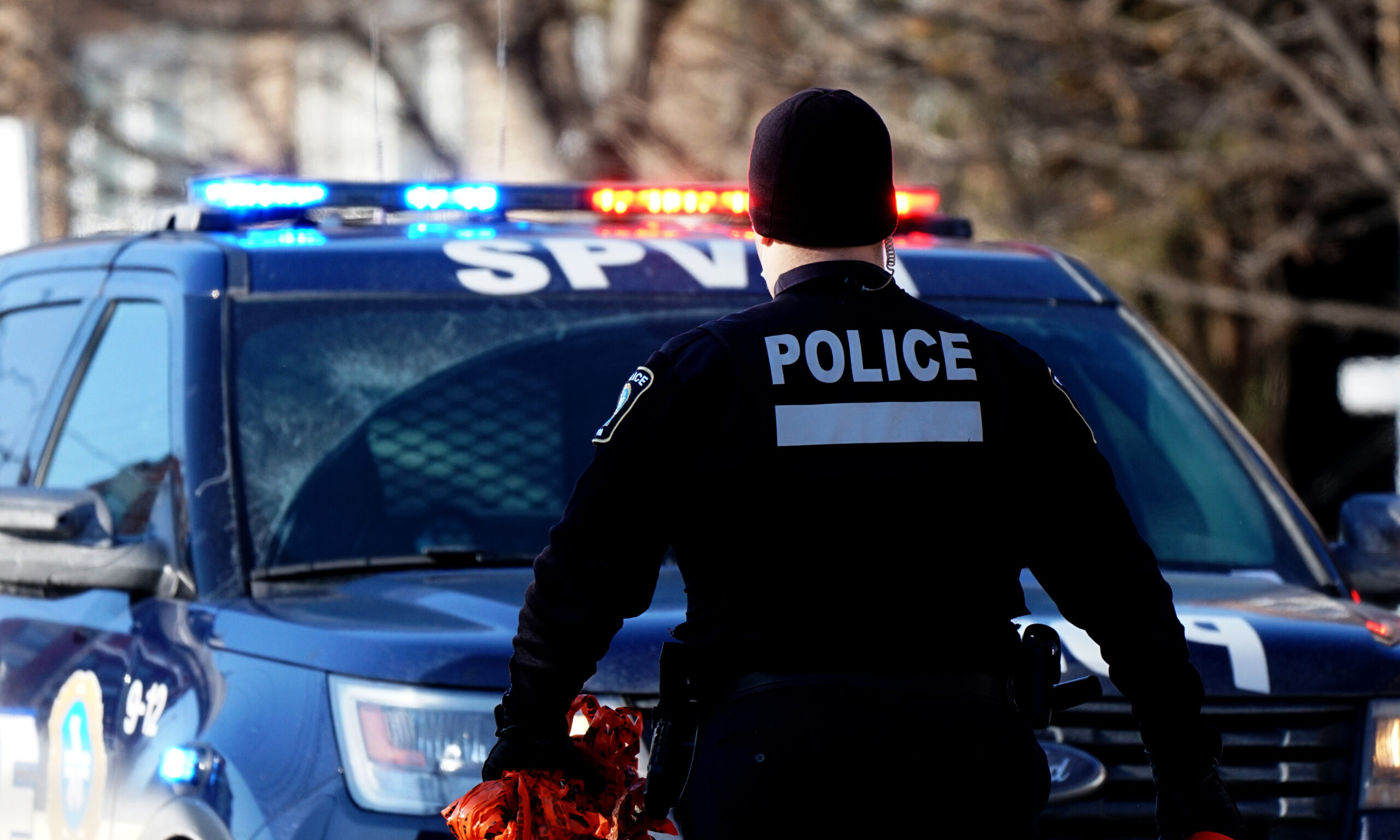 Montreal police adding security cameras to fight crime, worrying community groups
