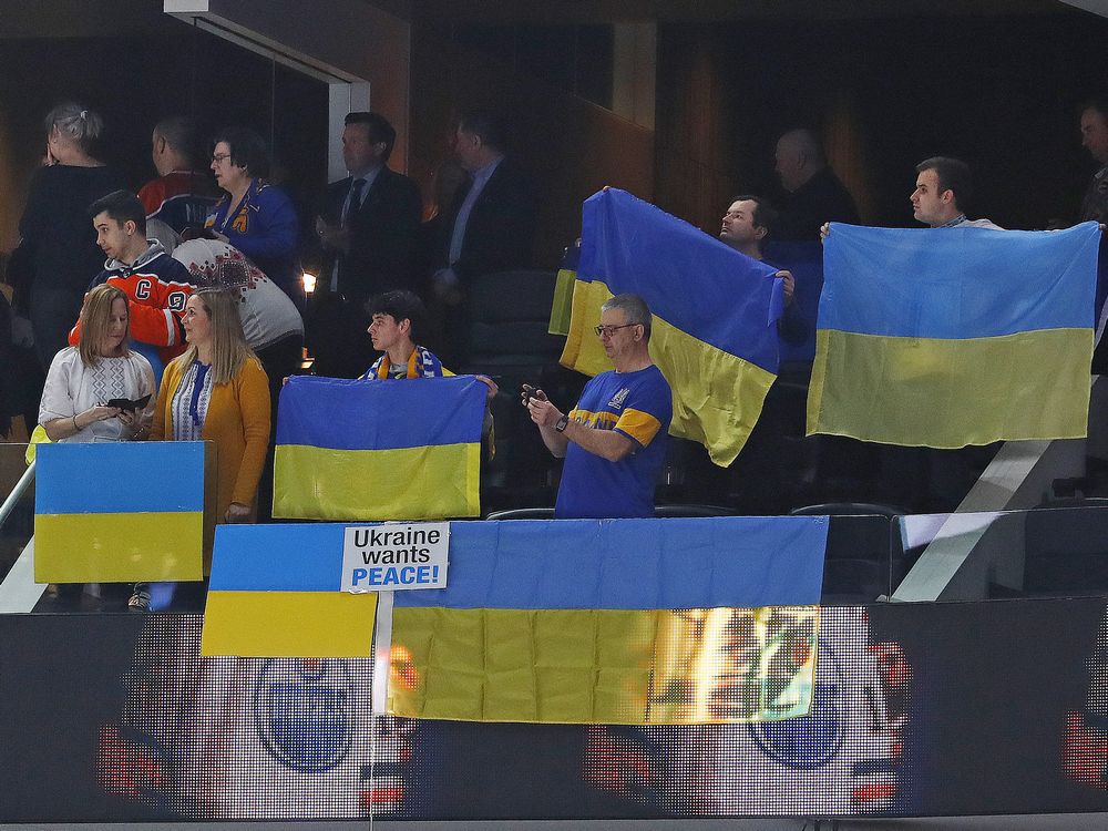 Alleged assault outside Oilers game constitutes hate crime, Ukrainian groups say