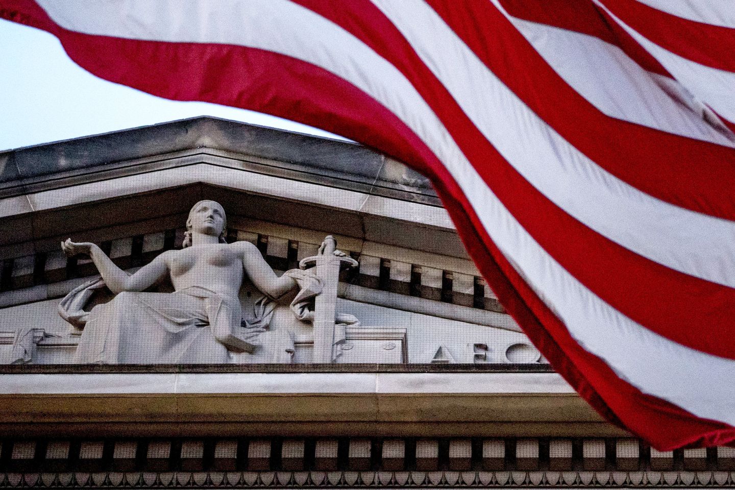 Republicans raise questions about U.S. release of Russian cybercriminal
